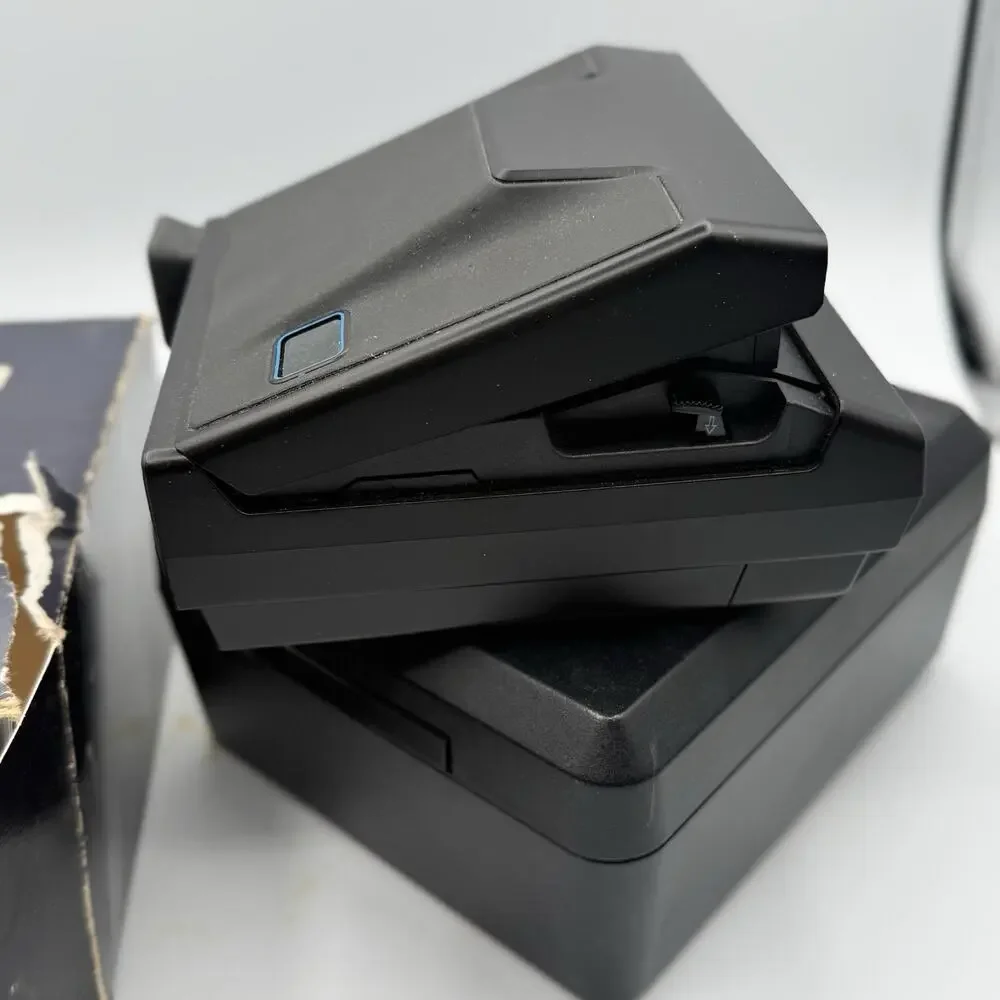 Vintage Polaroid Spectra System SE Instant Film Camera Sonar Autofocus Box Case